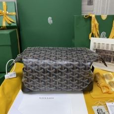 Goyard Clutch Bags